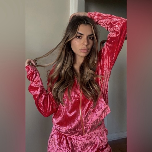 Fabletics Pink Velour Zip Up Hoodie - Picture 4 of 11